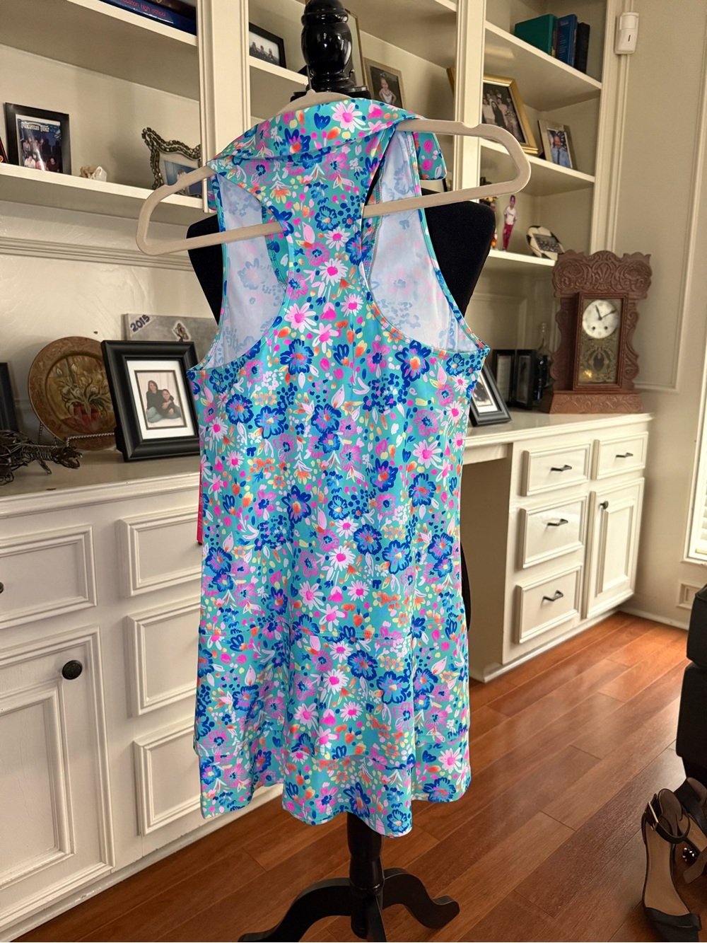 New Aryeh brand Floral Esther Racerback Dress with shorts shorties  UPF 50 - Picture 2 of 8